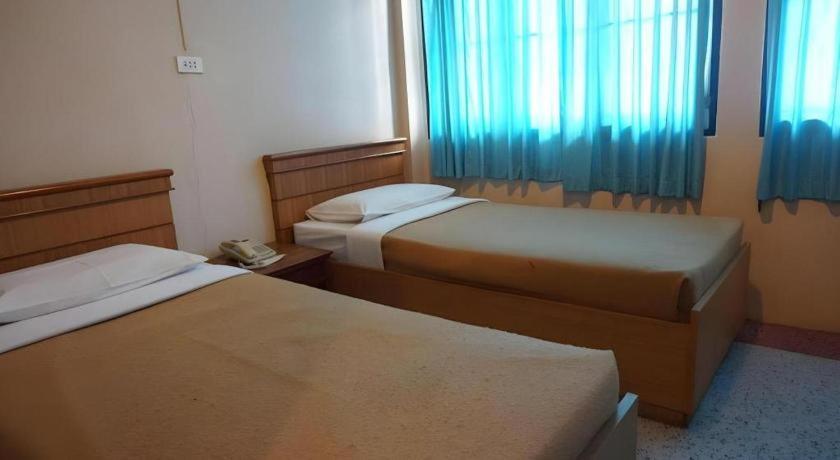 Supak Hotel Kalasin Exterior photo
